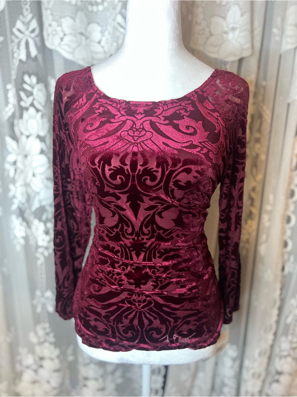 Peter Nygard Burgundy Velvet Burnout Long-Sleeve Top